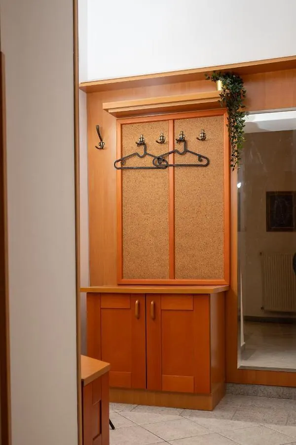 Apartment Emerald Suite With Free Parking Budapest Hungary